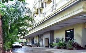 Hotel Saideep Villas, Shirdi